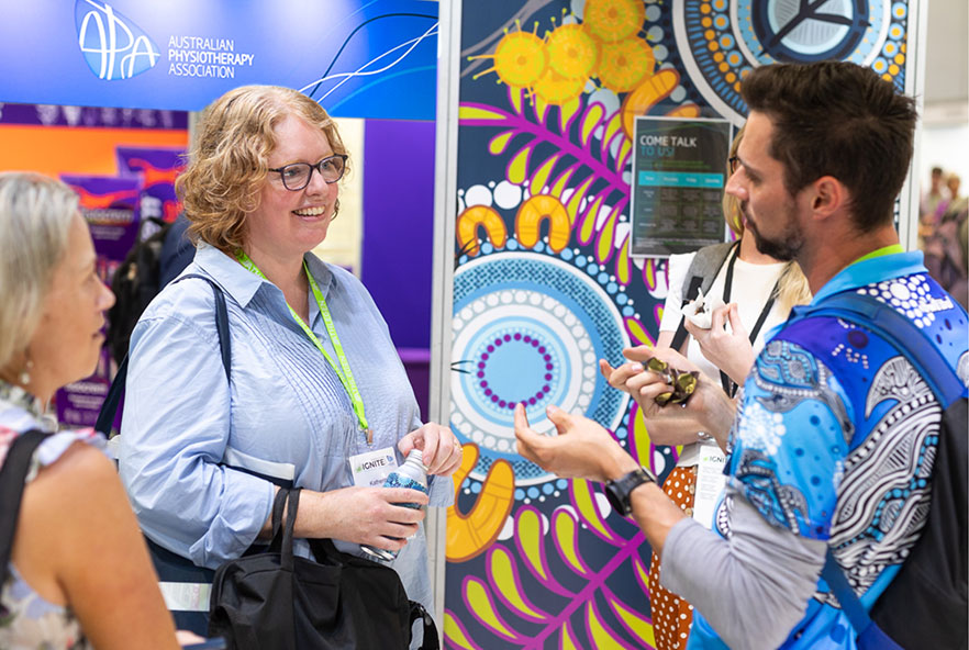 mo-hero-overlay